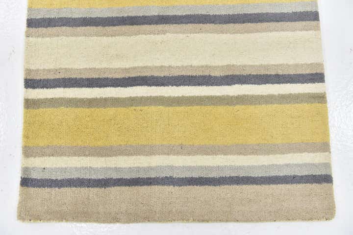 2' 8 x 5' Luna Wool Rug