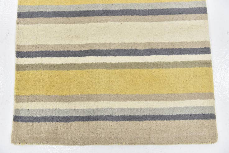 Detail image of 2' 8 x 5' Luna Wool Rug