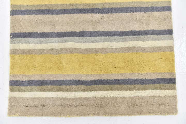 2' 8 x 5' Luna Wool Rug