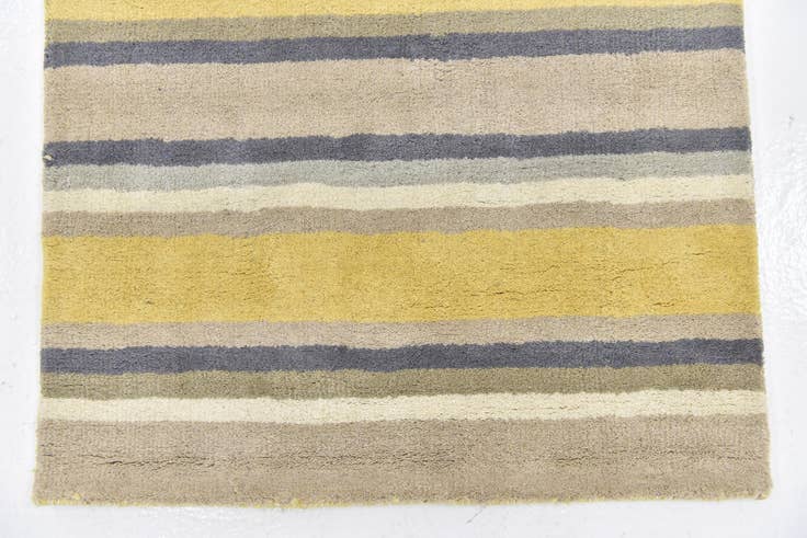 Detail image of 2' 8 x 5' Luna Wool Rug