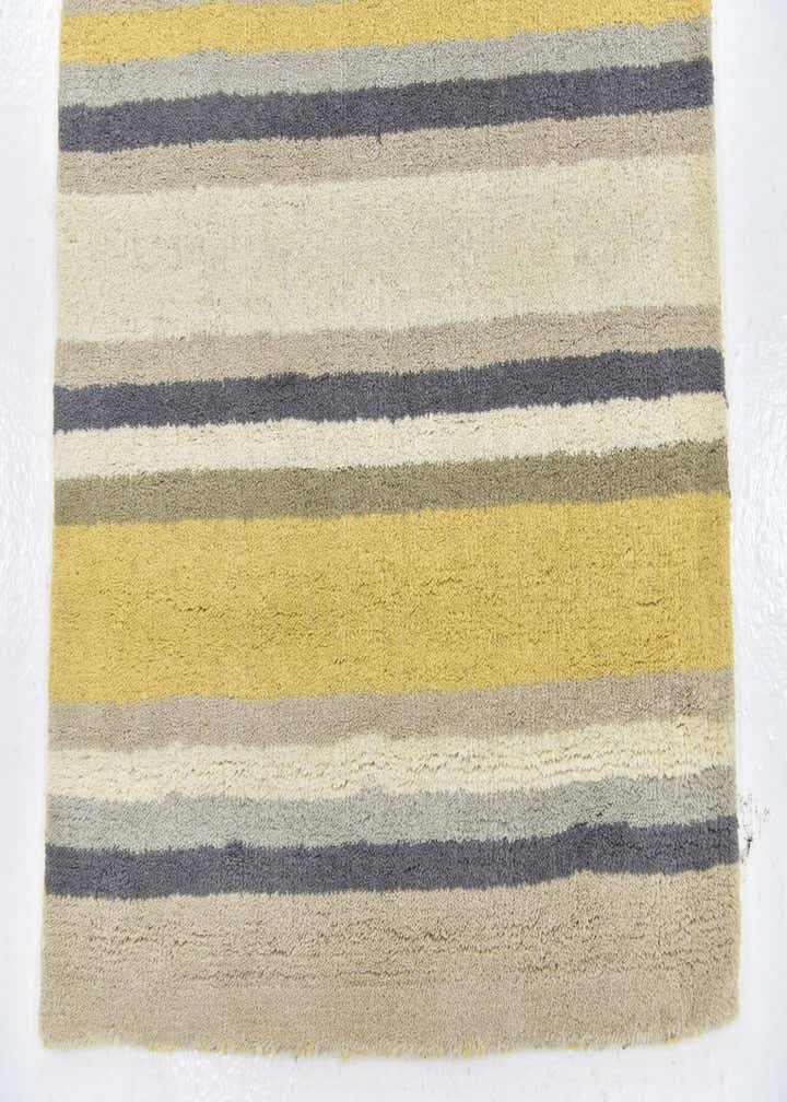 2' 8 x 4' 10 Luna Wool Rug