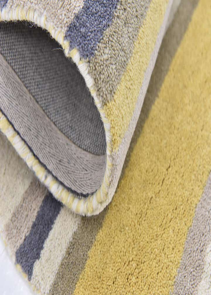 2' 8 x 4' 10 Luna Wool Rug