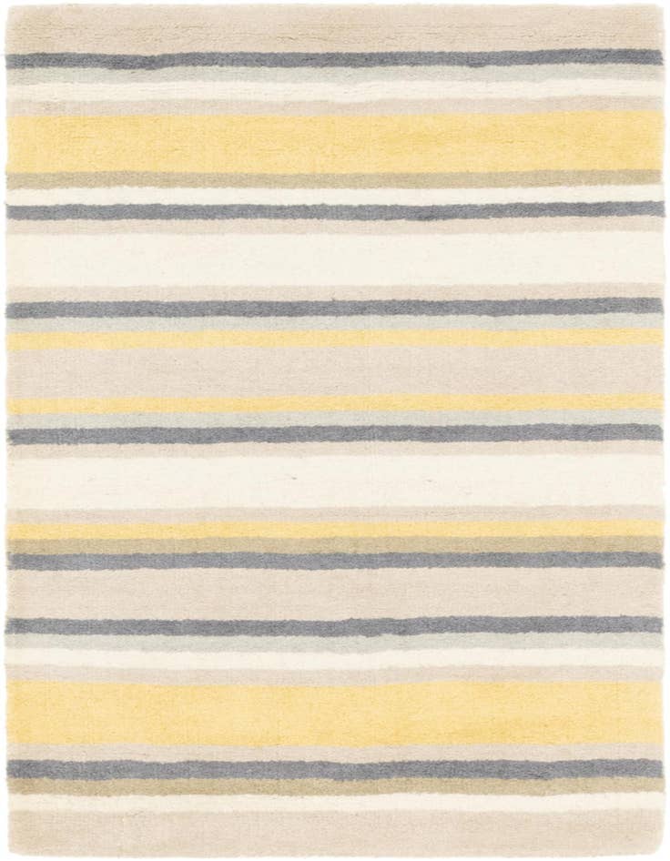 Detail image of 2' 8 x 4' 10 Luna Wool Rug