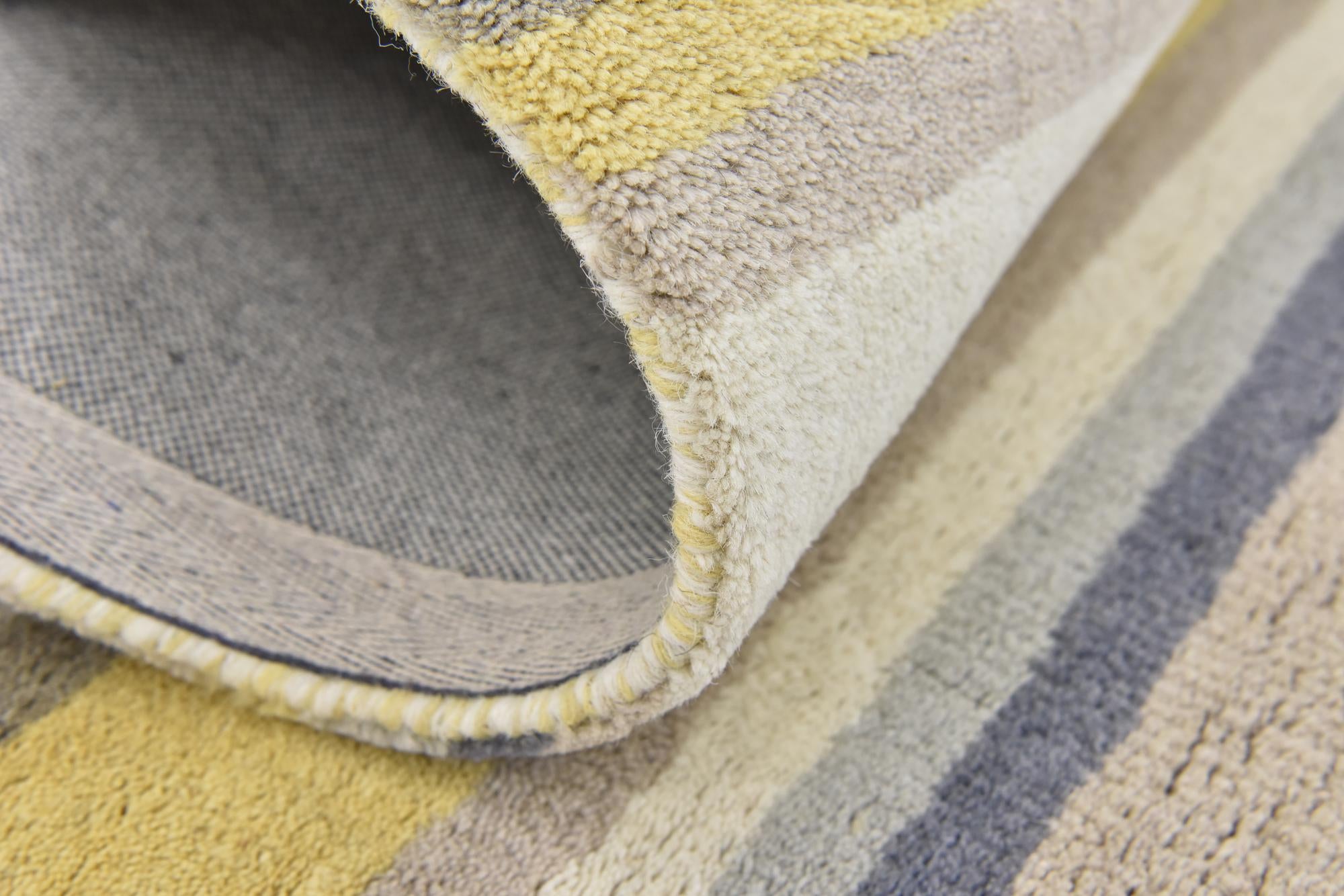 2' 8 x 4' 10 Luna Wool Rug