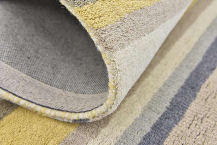 2' 8 x 4' 10 Luna Wool Rug