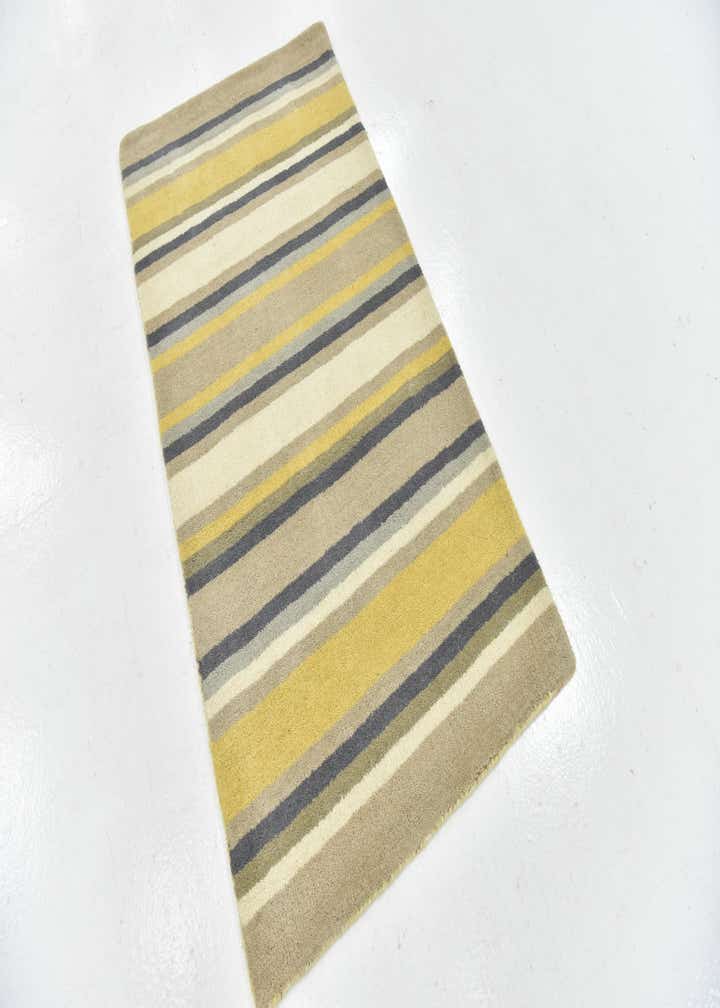2' 9 x 5' Luna Wool Rug
