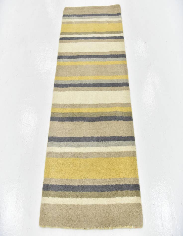 Detail image of 2' 9 x 5' Luna Wool Rug