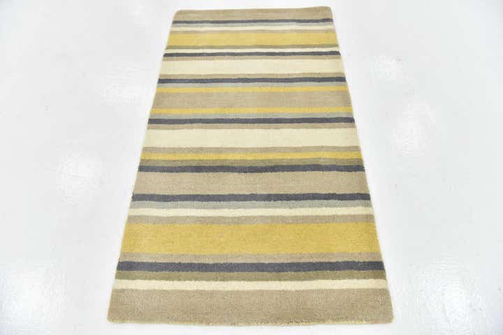 2' 9 x 5' Luna Wool Rug