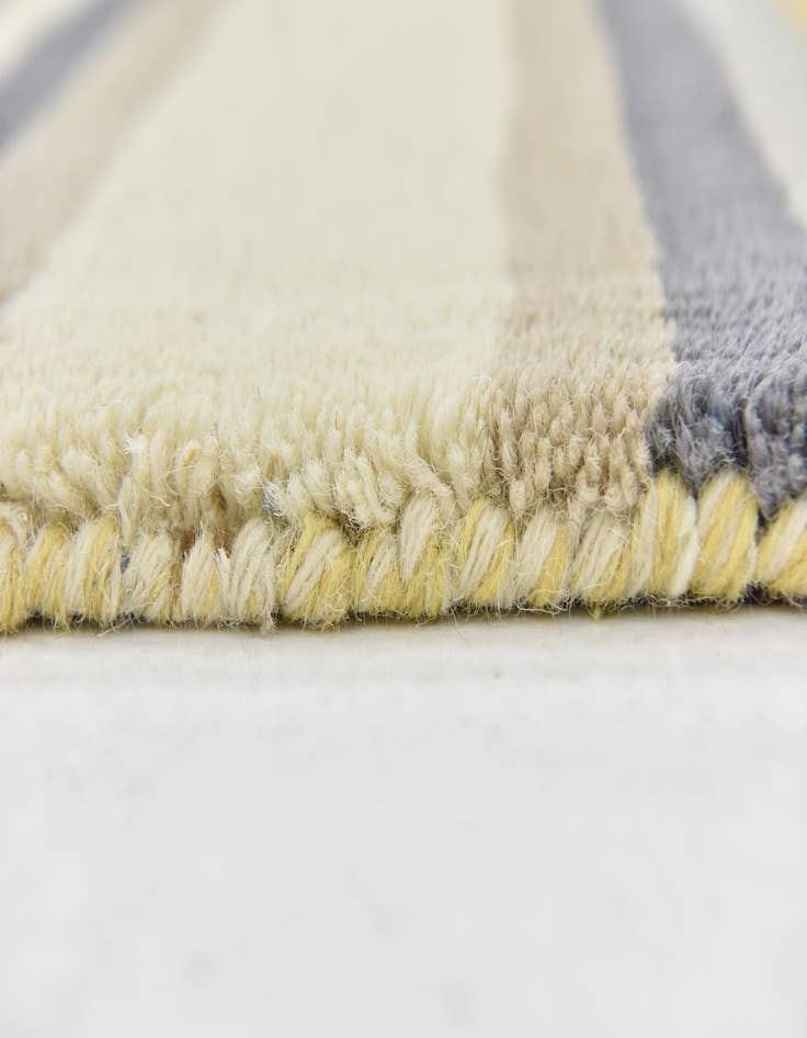 Detail image of 2' 9 x 5' Luna Wool Rug