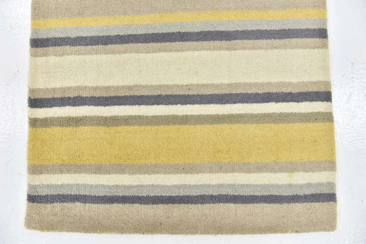 2' 9 x 4' 10 Luna Wool Rug