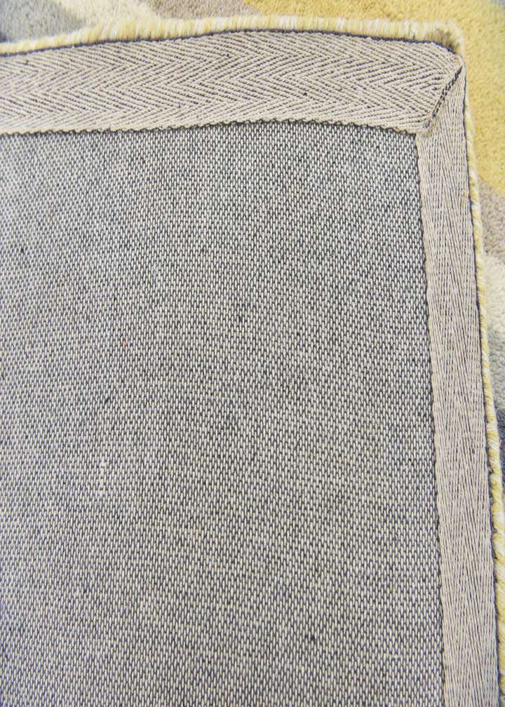 2' 9 x 4' 10 Luna Wool Rug