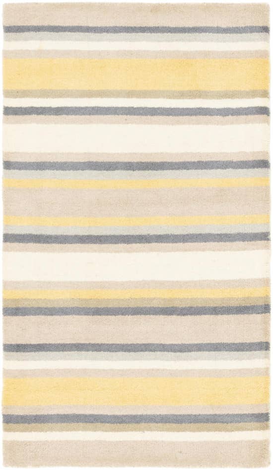Detail image of 2' 9 x 4' 10 Luna Wool Rug