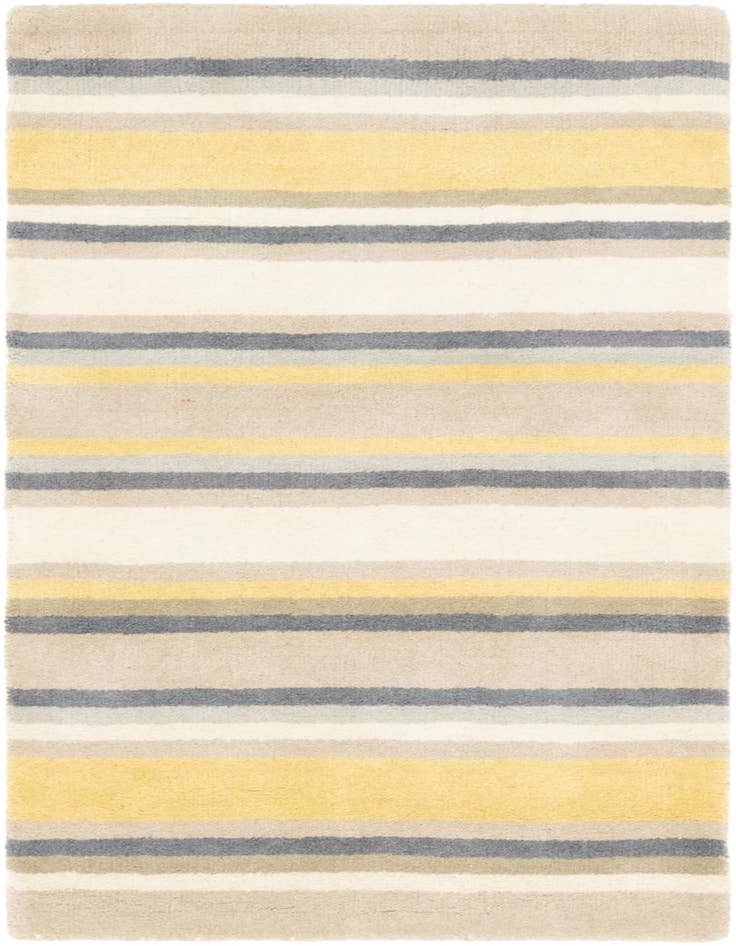 Detail image of 2' 8 x 4' 10 Luna Wool Rug