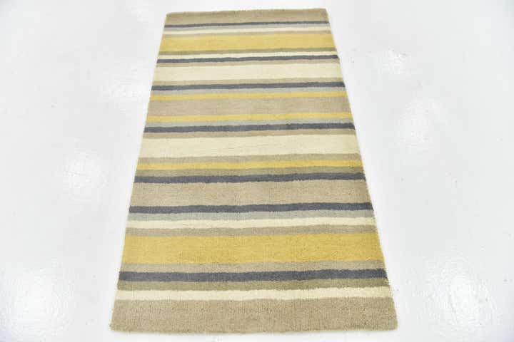2' 9 x 4' 10 Luna Wool Rug
