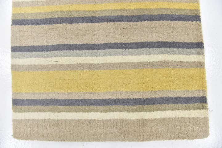 2' 9 x 4' 10 Luna Wool Rug