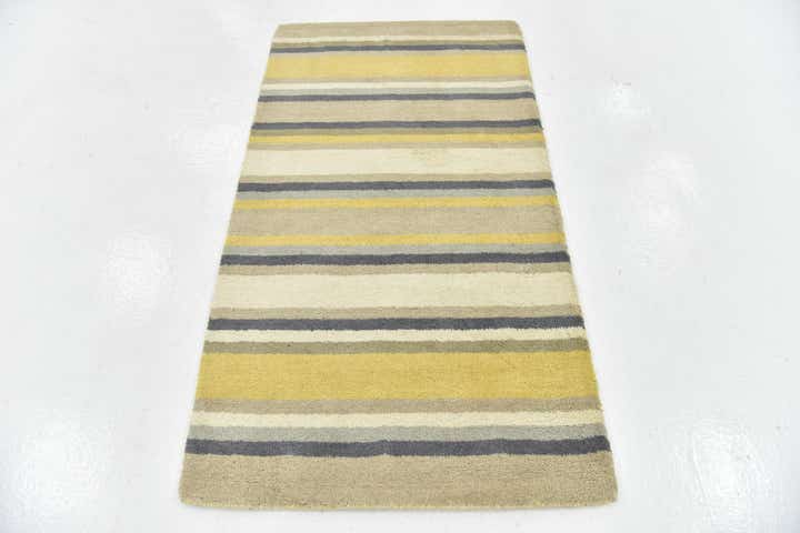 2' 8 x 4' 10 Luna Wool Rug