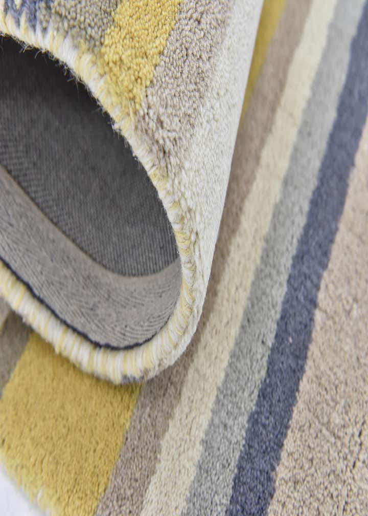 2' 8 x 4' 10 Luna Wool Rug