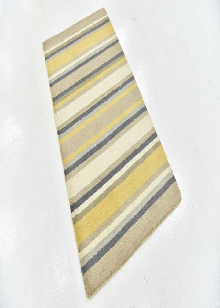 2' 9 x 4' 10 Luna Wool Rug