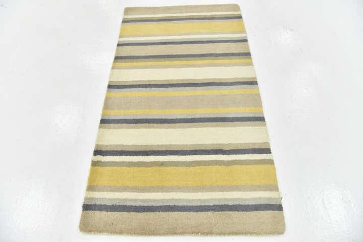 2' 9 x 4' 10 Luna Wool Rug
