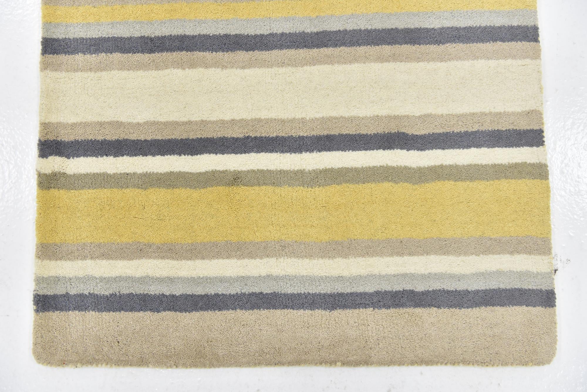 2' 9 x 4' 10 Luna Wool Rug