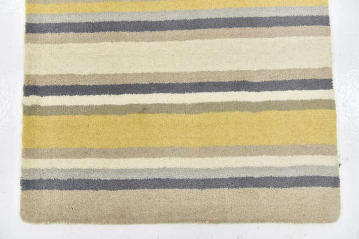 2' 9 x 4' 10 Luna Wool Rug