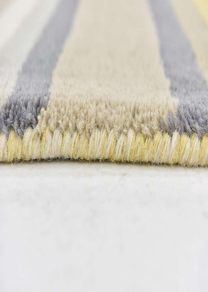 2' 9 x 4' 10 Luna Wool Rug