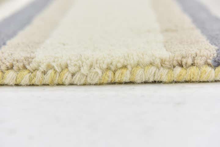 2' 8 x 4' 10 Luna Wool Rug