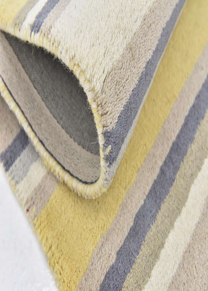 2' 8 x 4' 10 Luna Wool Rug