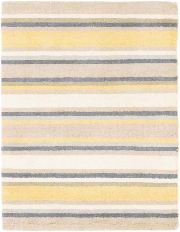 Detail image of 2' 8 x 4' 10 Luna Wool Rug