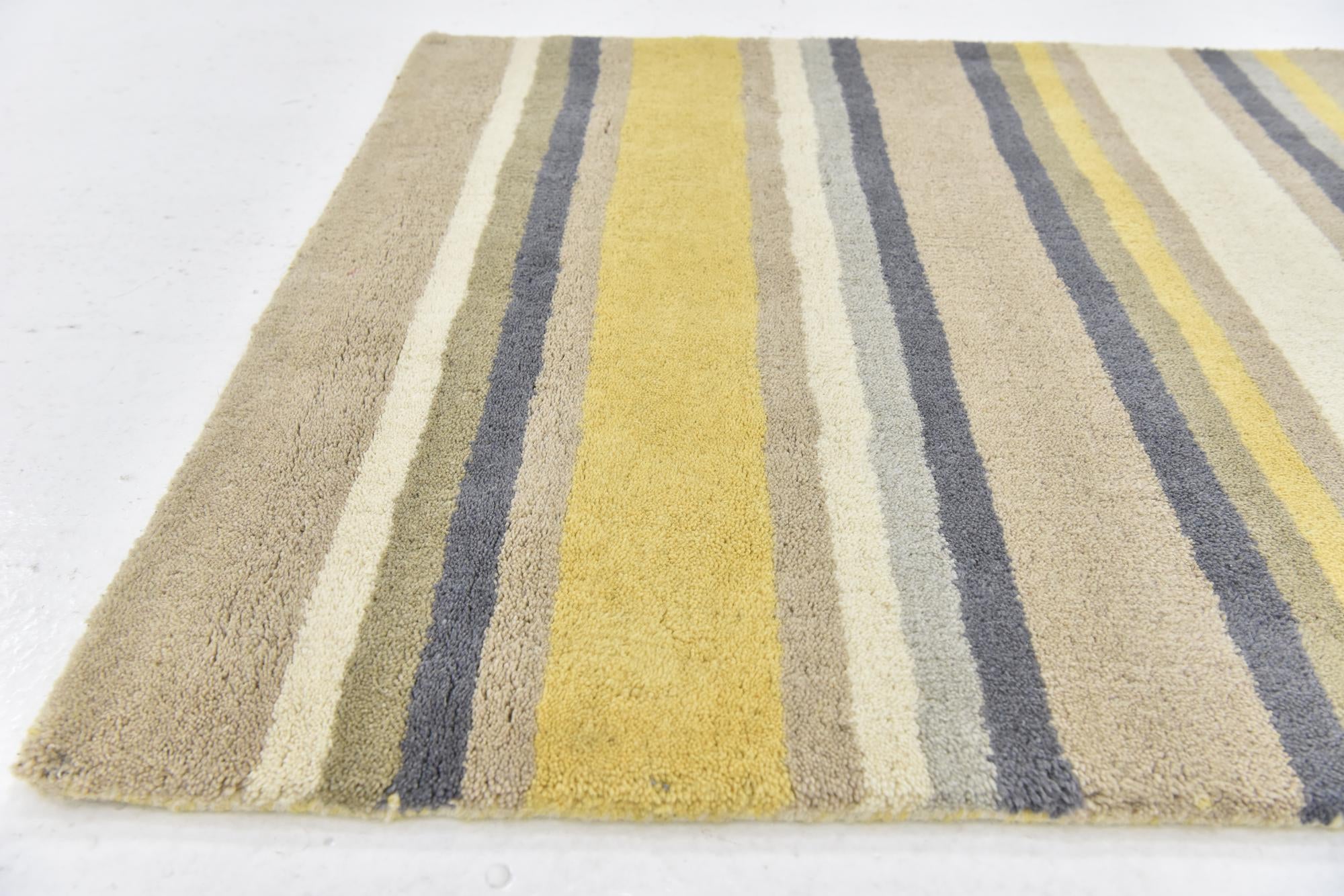 2' 8 x 5' Luna Wool Rug