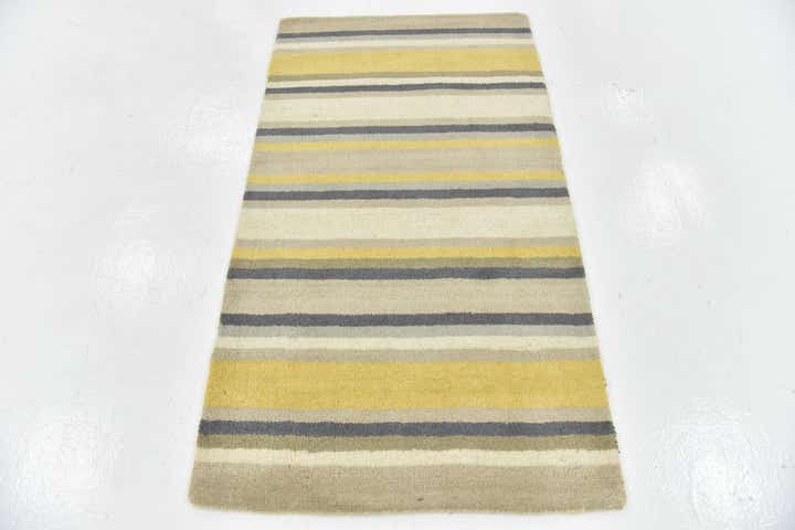 2' 8 x 4' 10 Luna Wool Rug