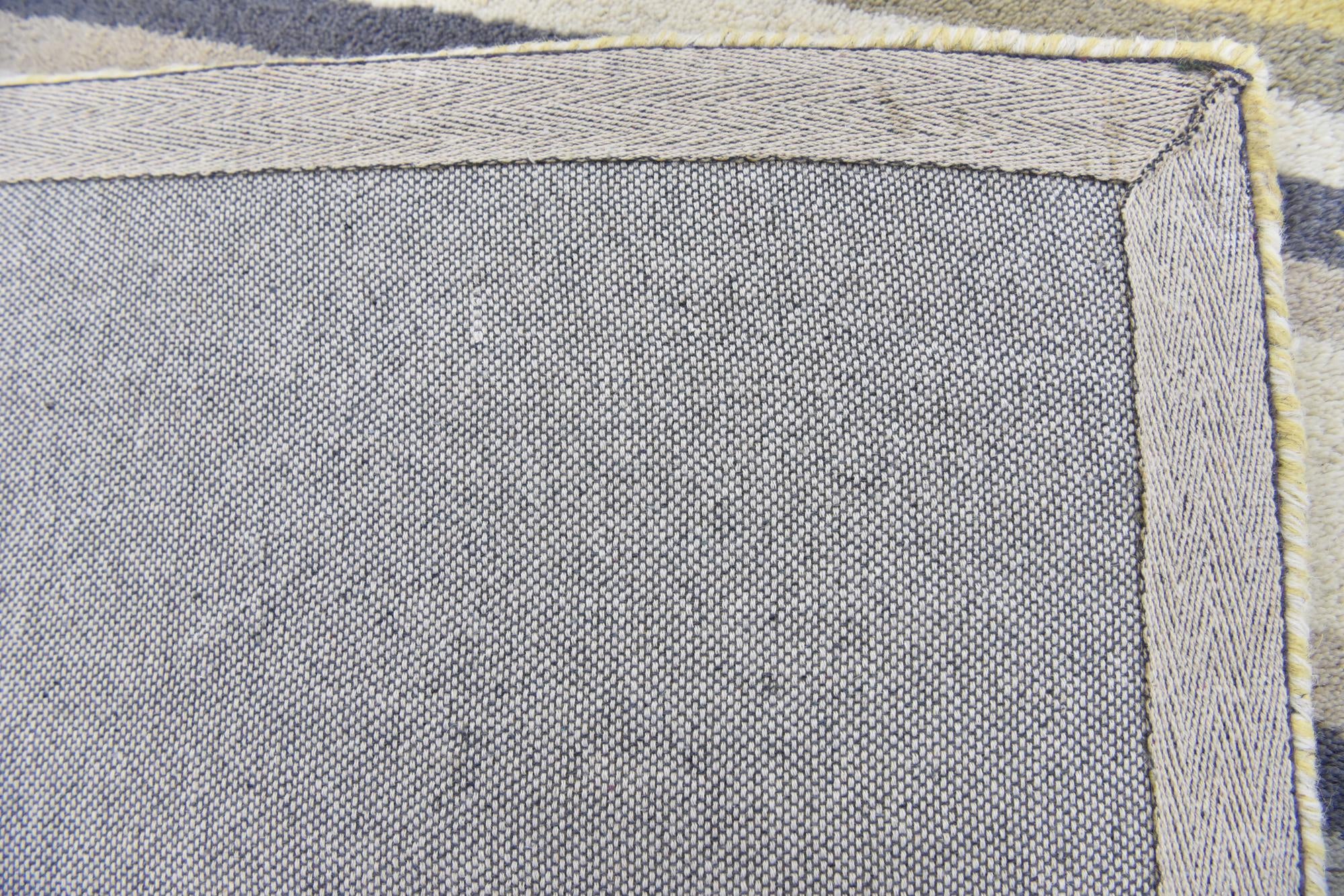 2' 8 x 4' 10 Luna Wool Rug