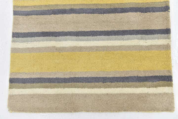 2' 8 x 4' 10 Luna Wool Rug