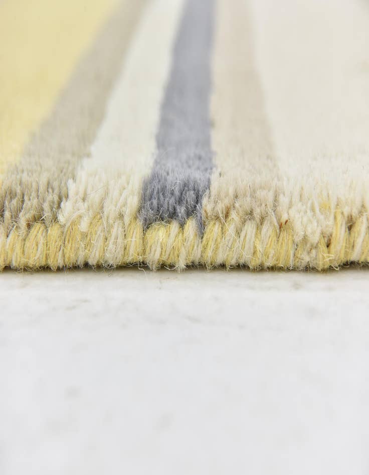 Detail image of 2' 8 x 5' Luna Wool Rug