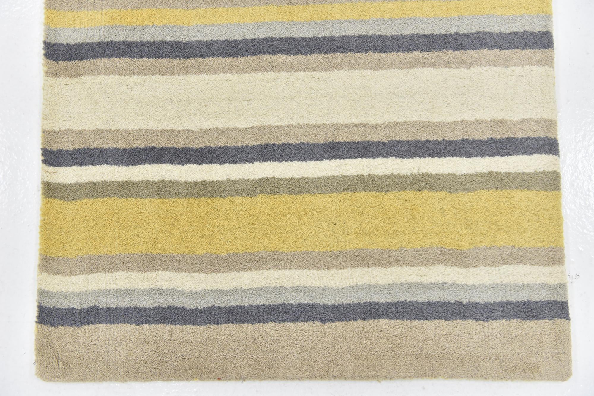 2' 9 x 4' 10 Luna Wool Rug