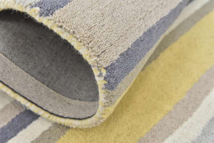2' 9 x 4' 10 Luna Wool Rug