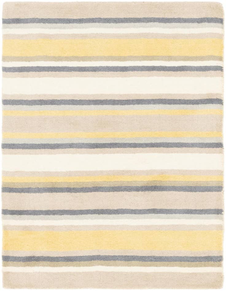 Detail image of 2' 9 x 4' 10 Luna Wool Rug