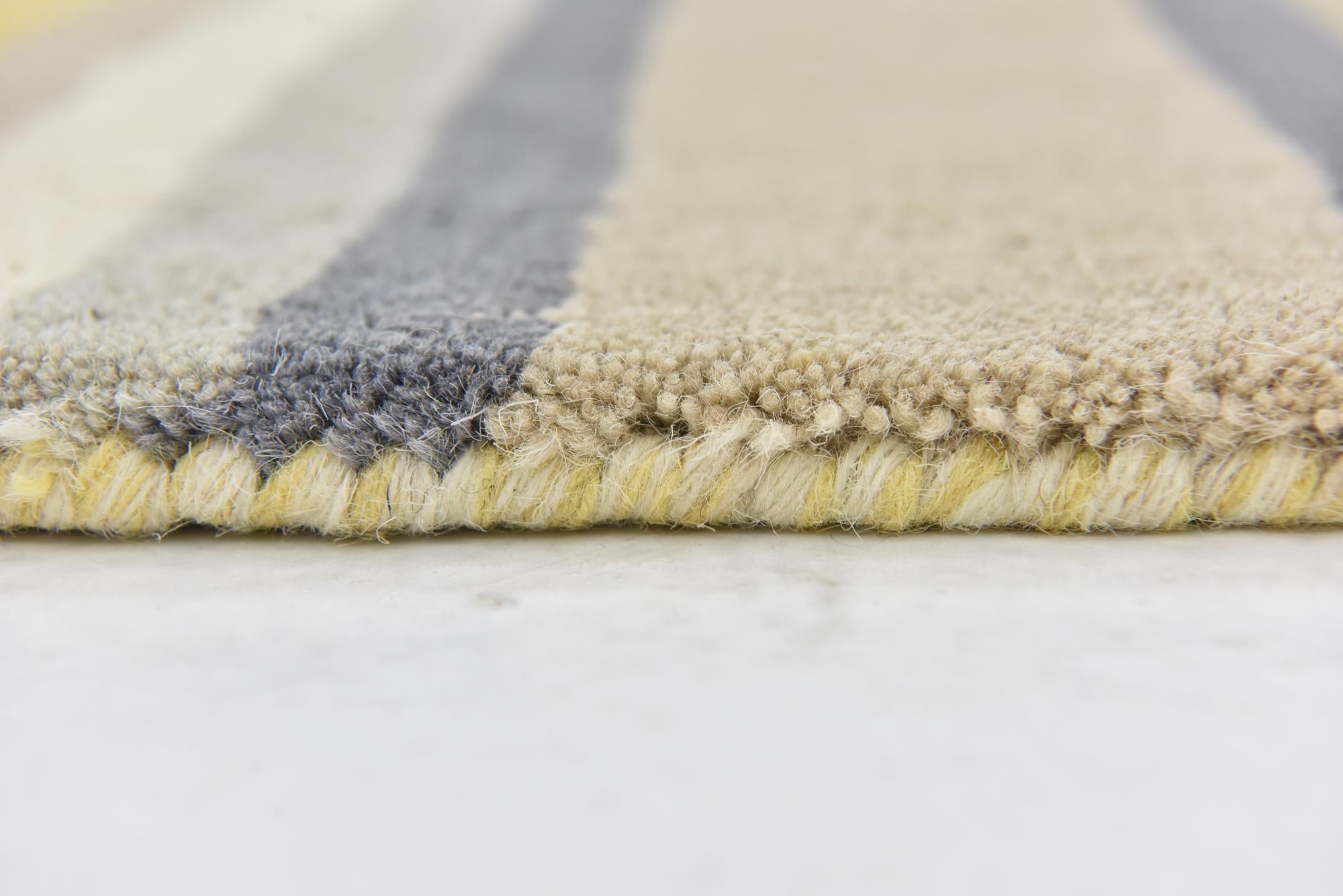 2' 8 x 5' Luna Wool Rug