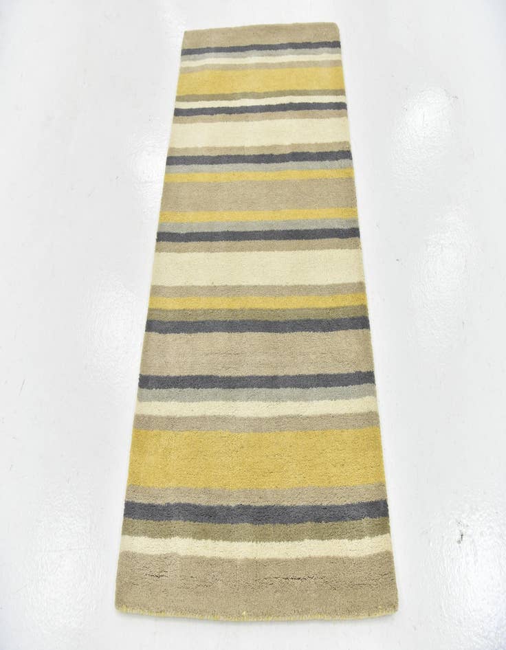 Detail image of 2' 8 x 5' Luna Wool Rug