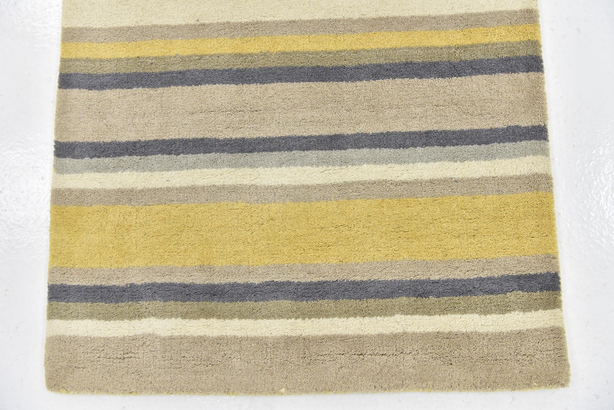 2' 8 x 5' Luna Wool Rug