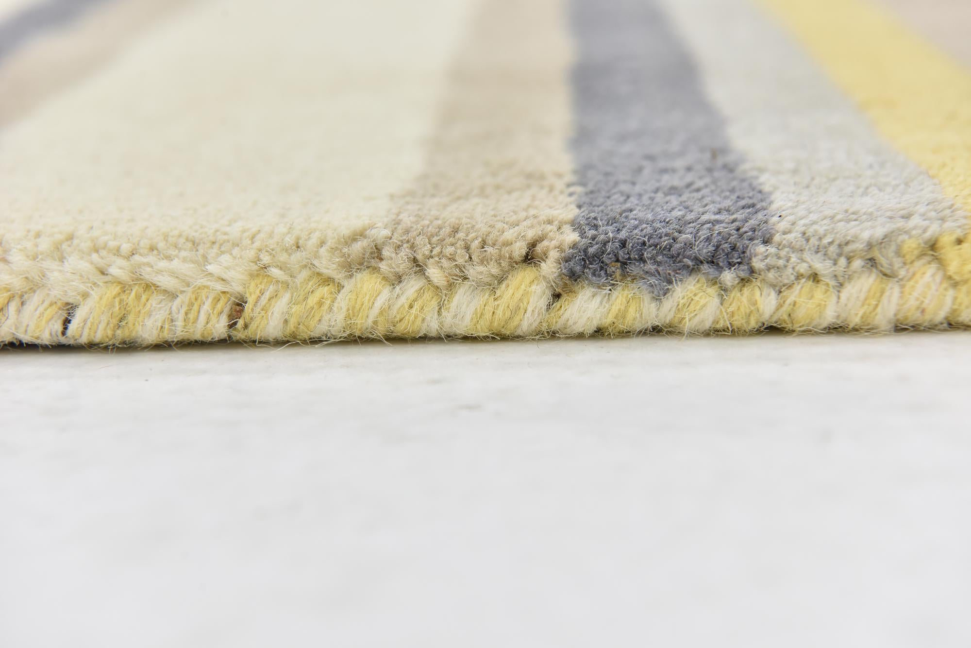 2' 8 x 5' Luna Wool Rug