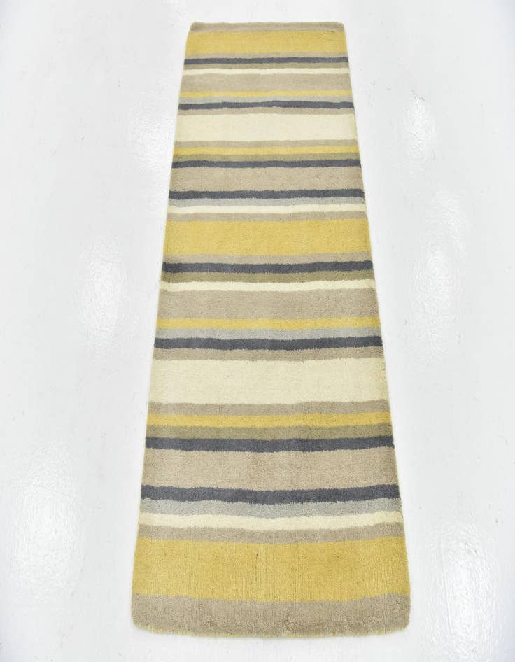 Detail image of 2' 8 x 5' Luna Wool Rug