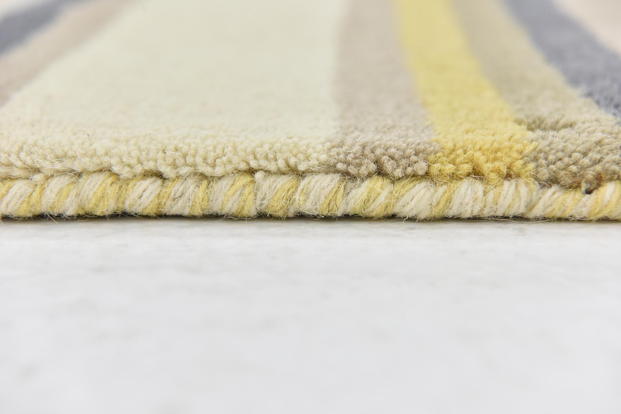 2' 8 x 5' Luna Wool Rug