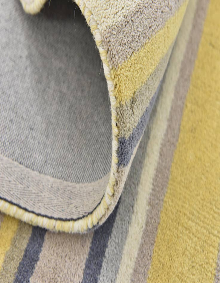 Detail image of 2' 8 x 5' Luna Wool Rug