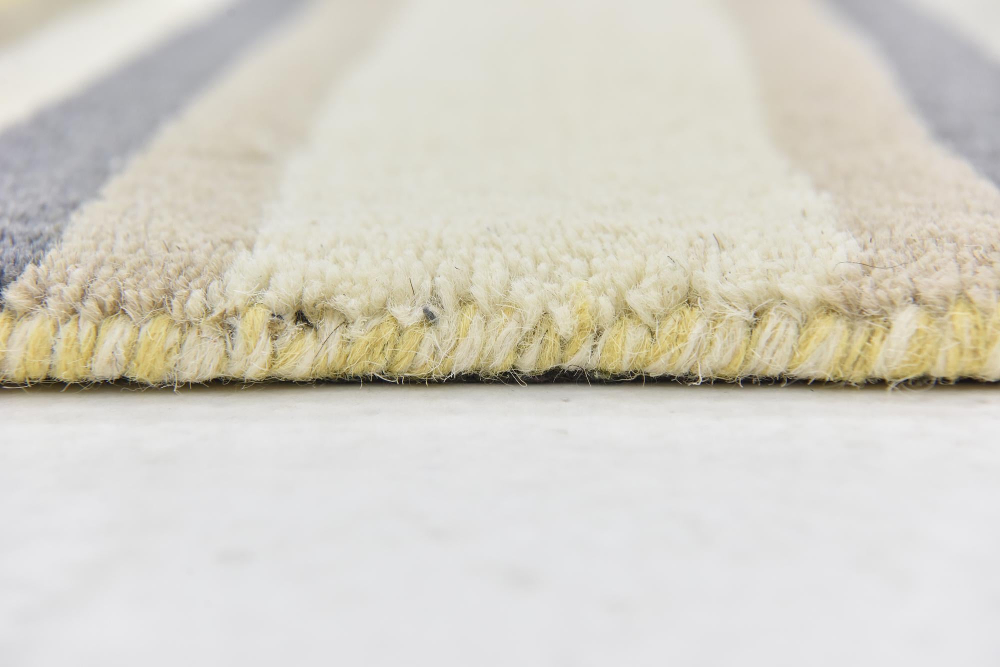 2' 8 x 4' 10 Luna Wool Rug
