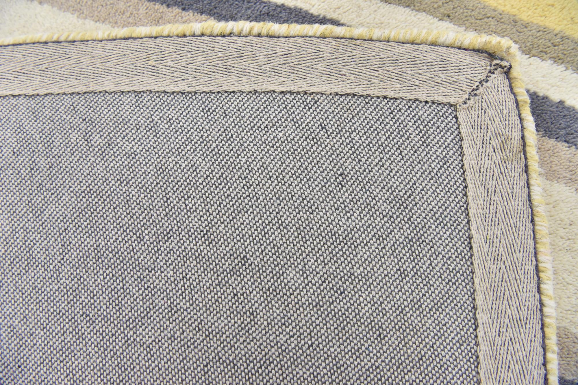 2' 8 x 4' 10 Luna Wool Rug