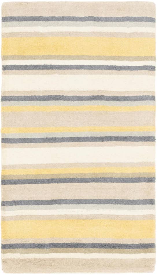 Detail image of 2' 8 x 4' 10 Luna Wool Rug