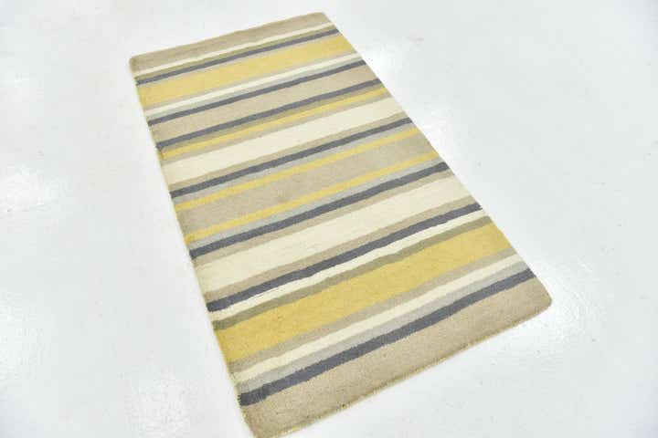 2' 9 x 4' 10 Luna Wool Rug