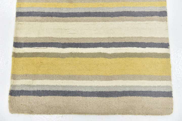 2' 9 x 4' 10 Luna Wool Rug