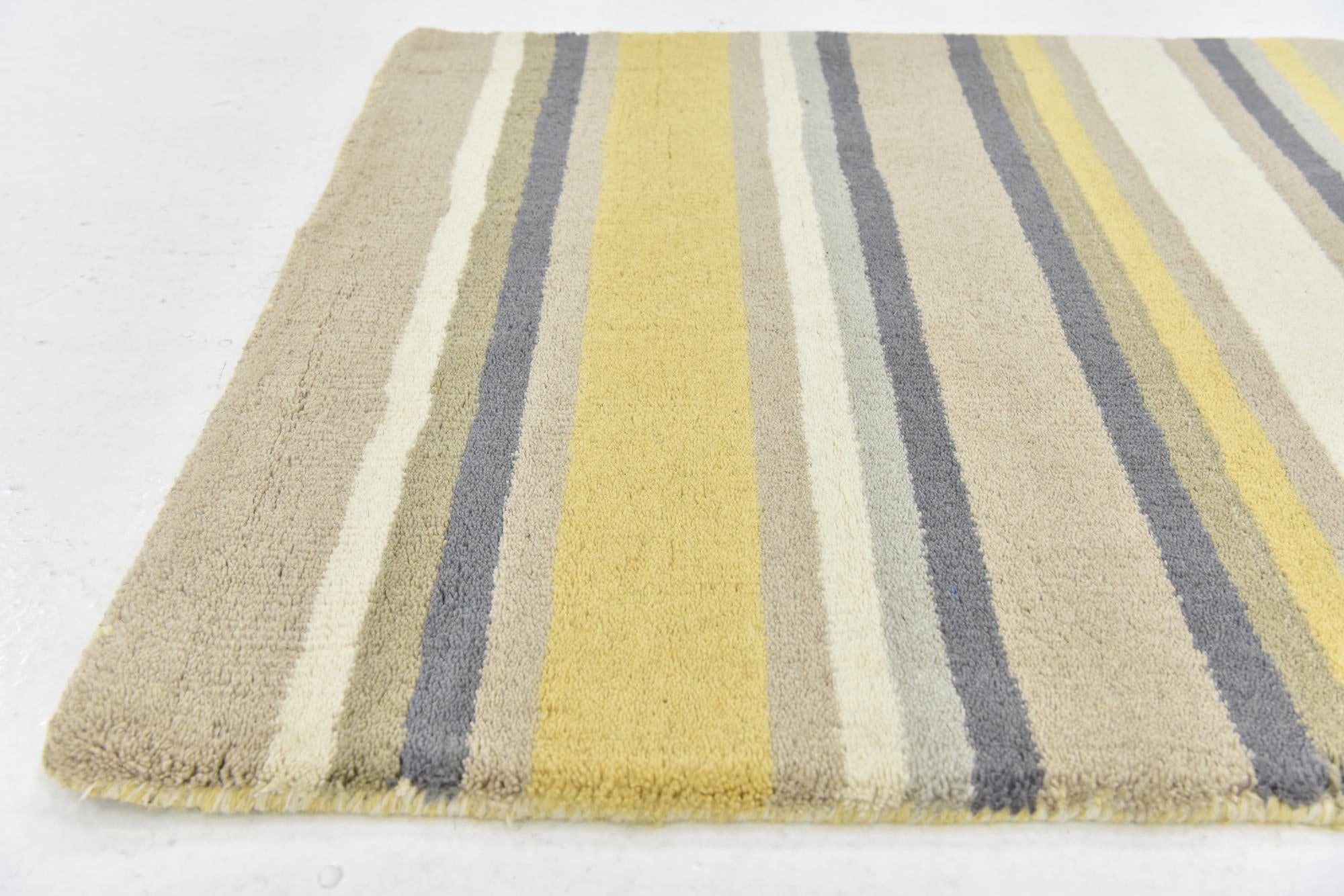 2' 9 x 4' 10 Luna Wool Rug